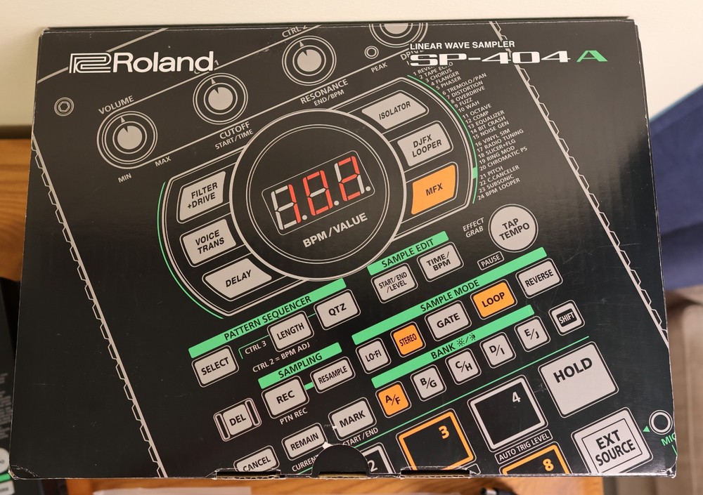 Roland SP-404A Linear Wave Sampler Mint condition