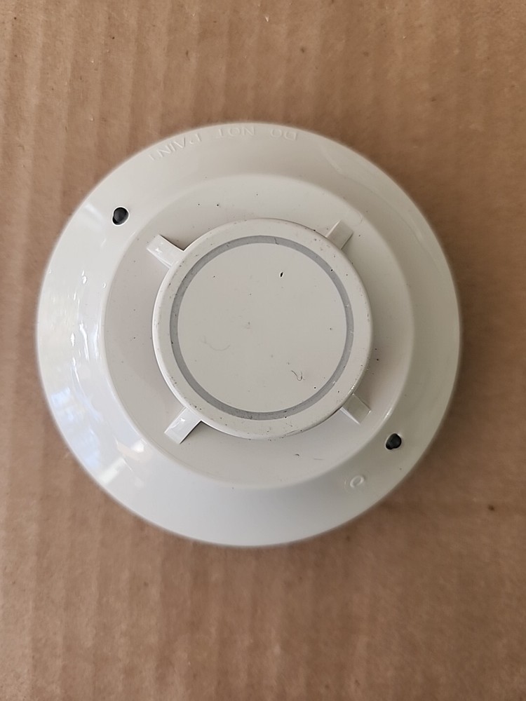 System Sensor 5251B Heat Detector Fixed Temp 135°- White