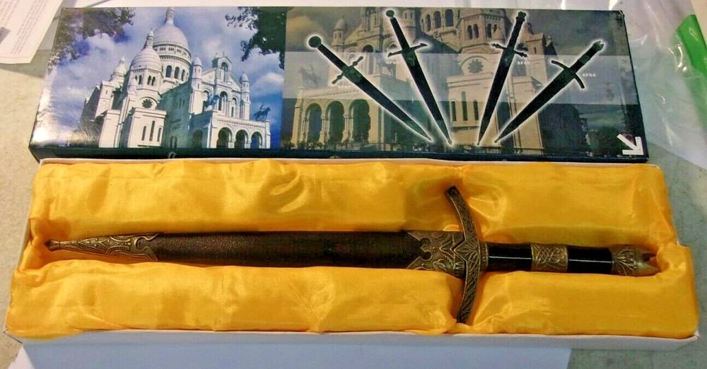 Medieval Dagger-Fantasy Edge 13.5" King Solomon Style