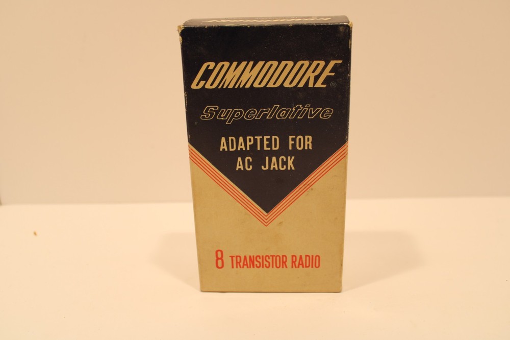 Commodore Superlative TW 88 Transistor Radio (1965?)
