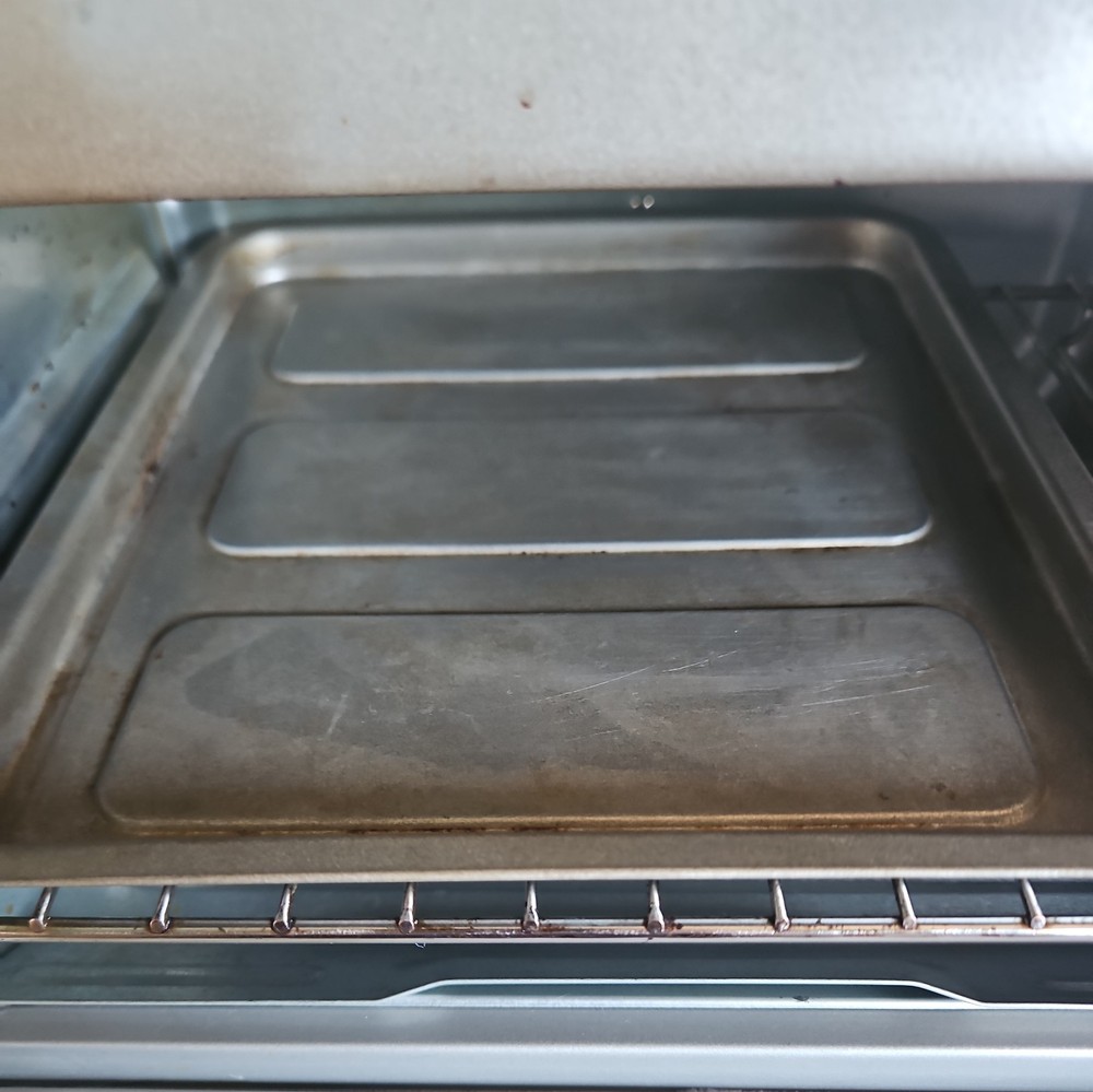 Black & Decker TO1700SG: Toaster Oven - Silver