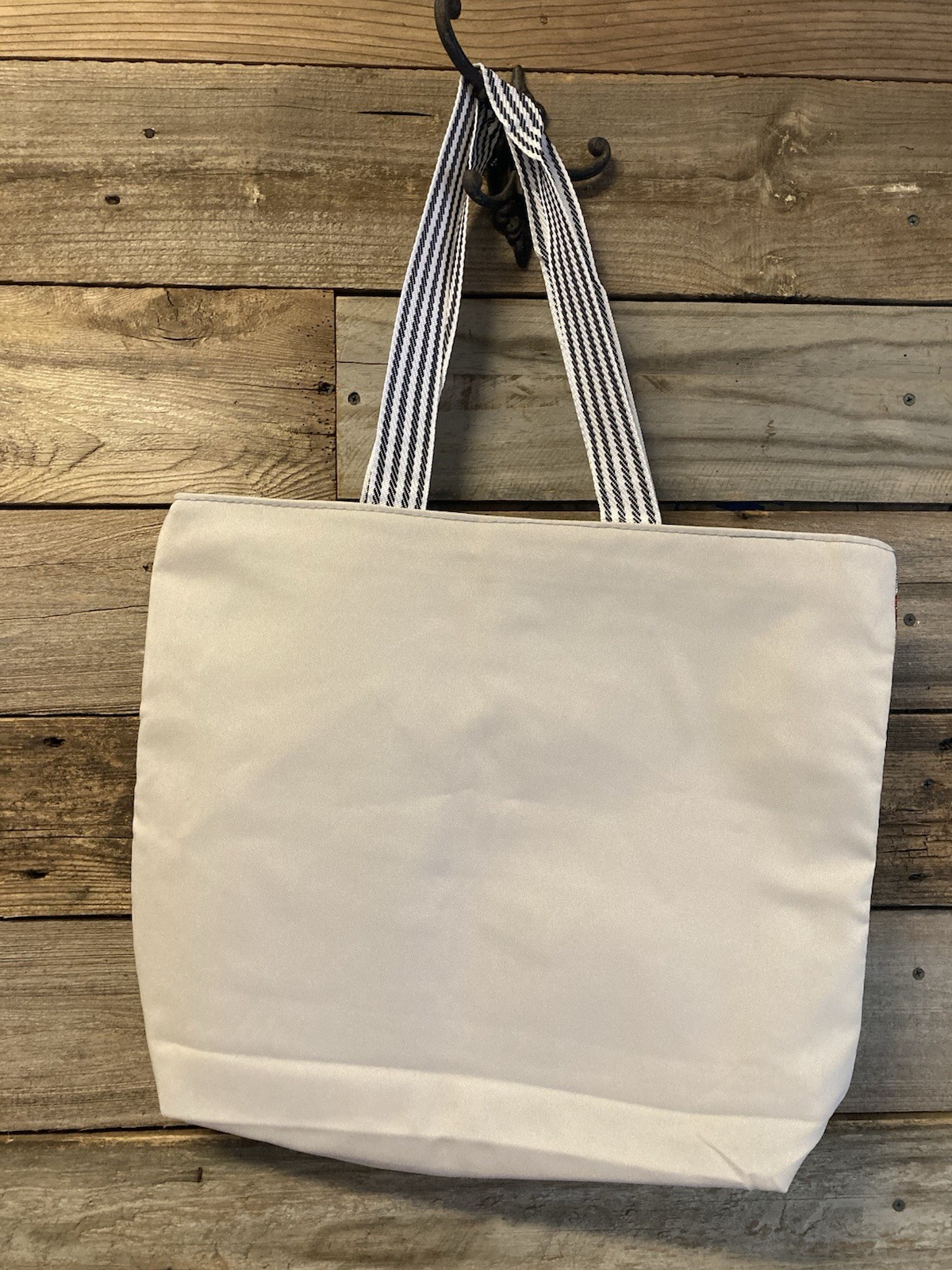 Chip 'n Dale Tote Bag Disney Embroidery Canvas Tote -NEW