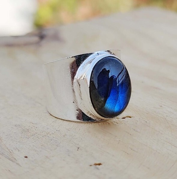 Solid 925 Sterling Silver Natural Labradorite Oval Gemstone Handmade Boho Ring