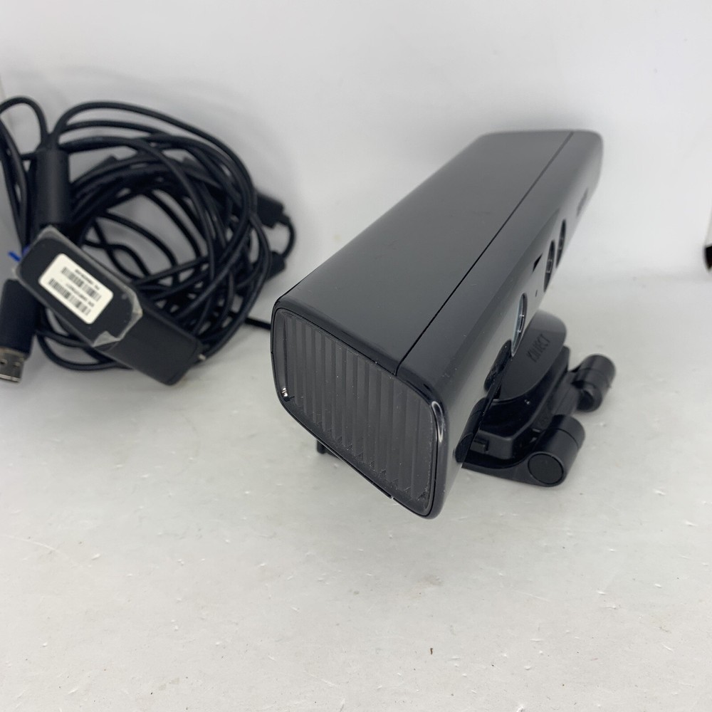 Microsoft XBOX 360 Kinect Sensor Bar Model 1414 Black with Power Adapter