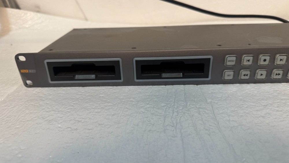 Blackmagic Design HyperDeck Studio 12G