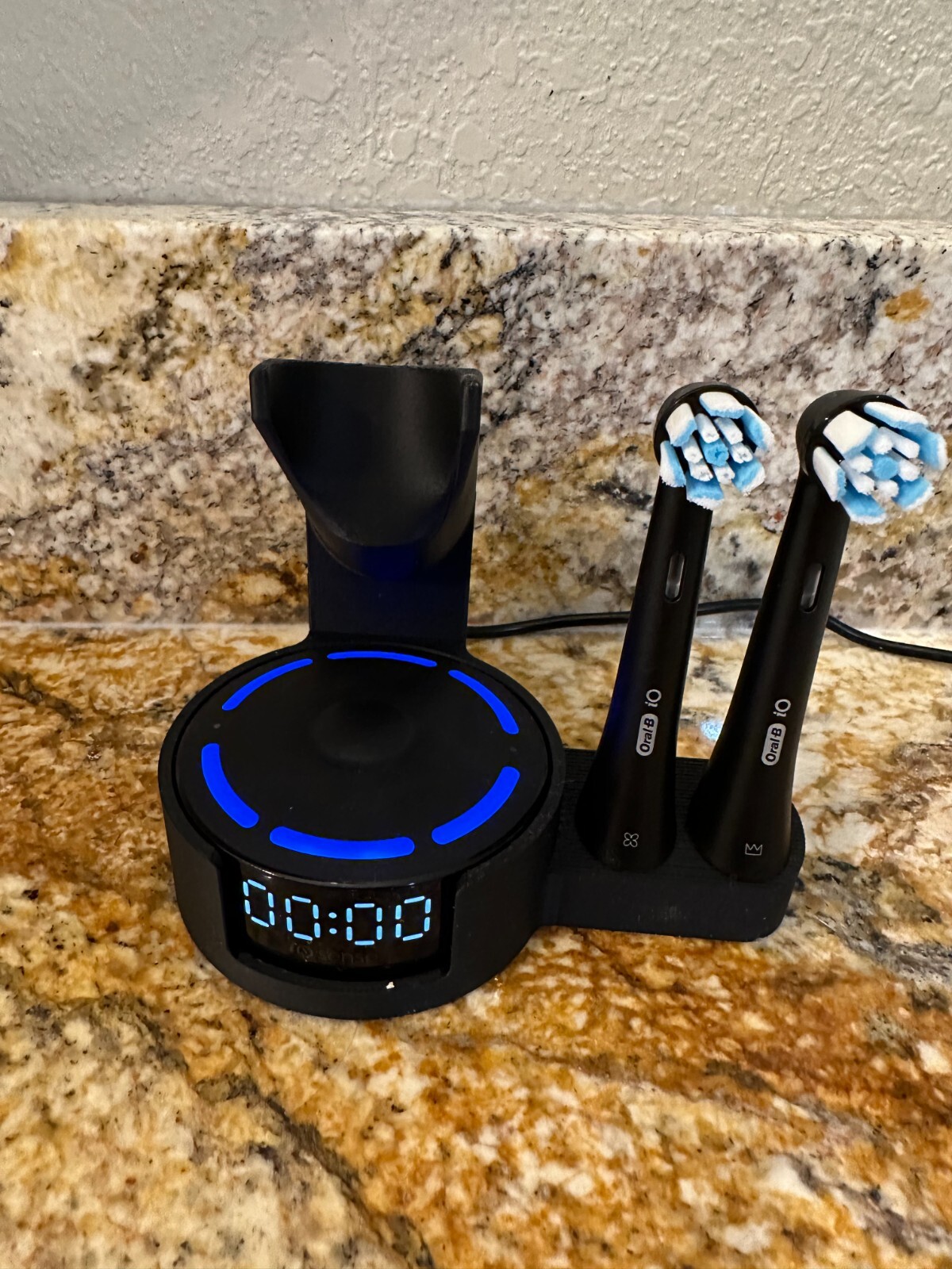 Oral B IO 10 Brush + Head Holder for round base / countertop organizer IO10