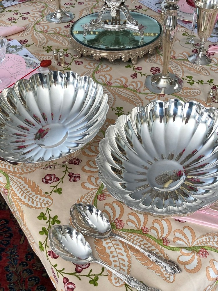 Pair of Mid-Century Silver Plate Mid Serving Dishes with Spoons – hallmarked