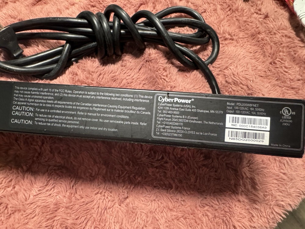 Cyber Power Model : PDU20SW8FNET