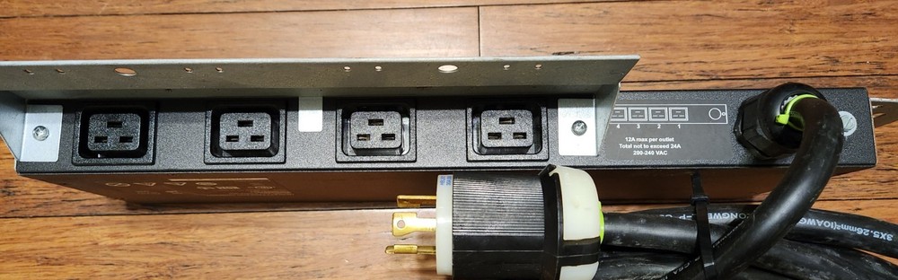 HP PDU Server Power Distribution Unit System - 2 Control Units, 6 Extension Bars