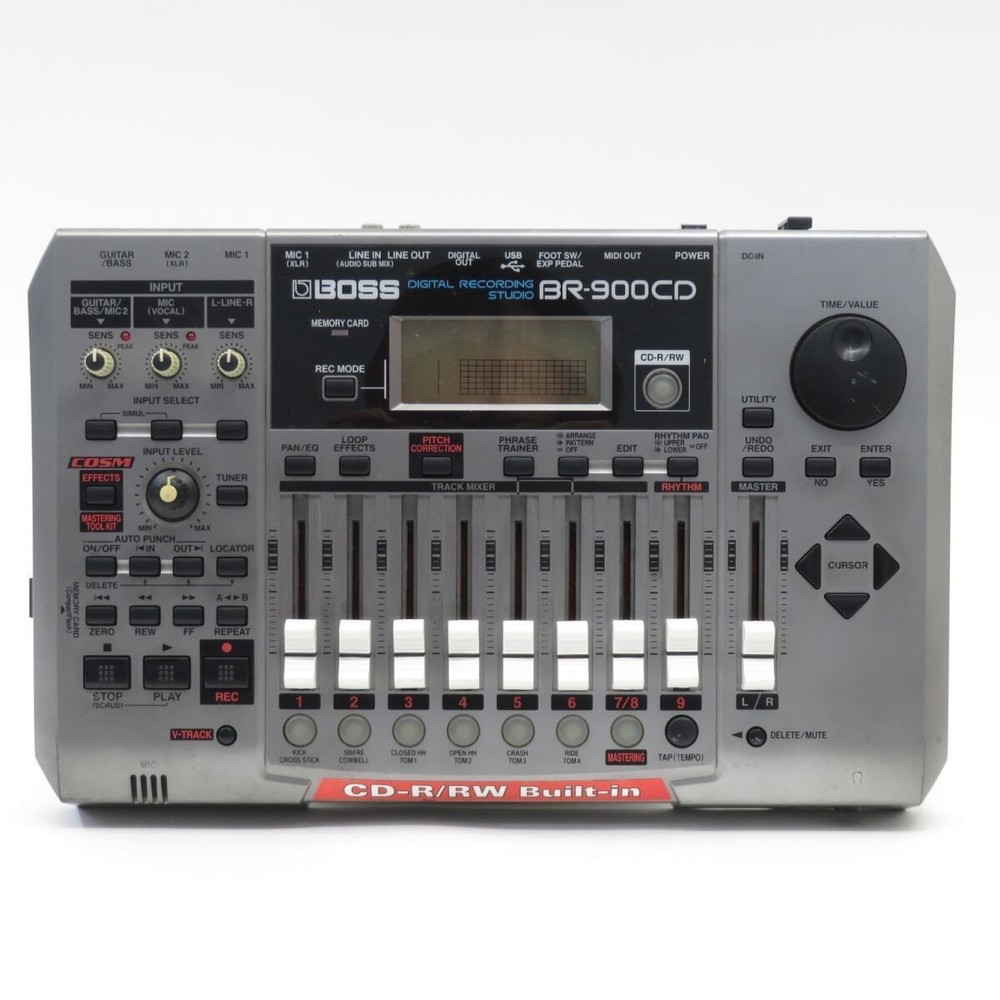 BOSS BR-900CD Digital Multi Track Recorder