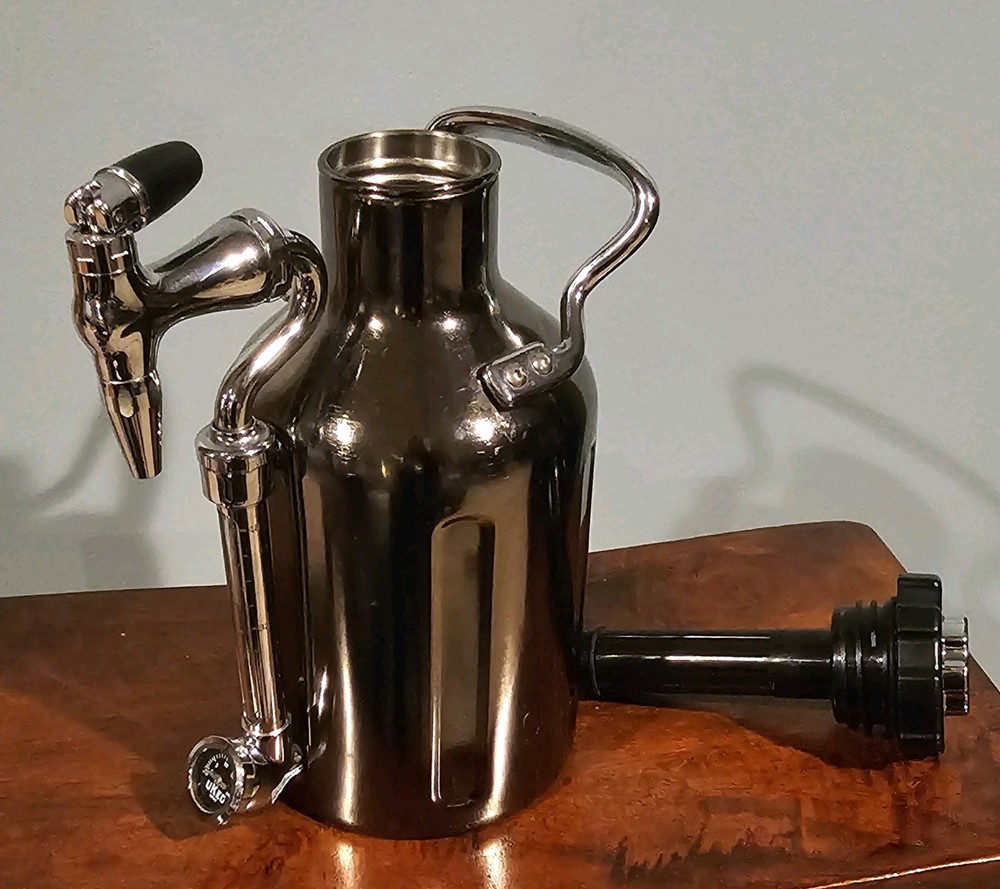 Growler Werks Nitro Cold Brew Coffee Infuser