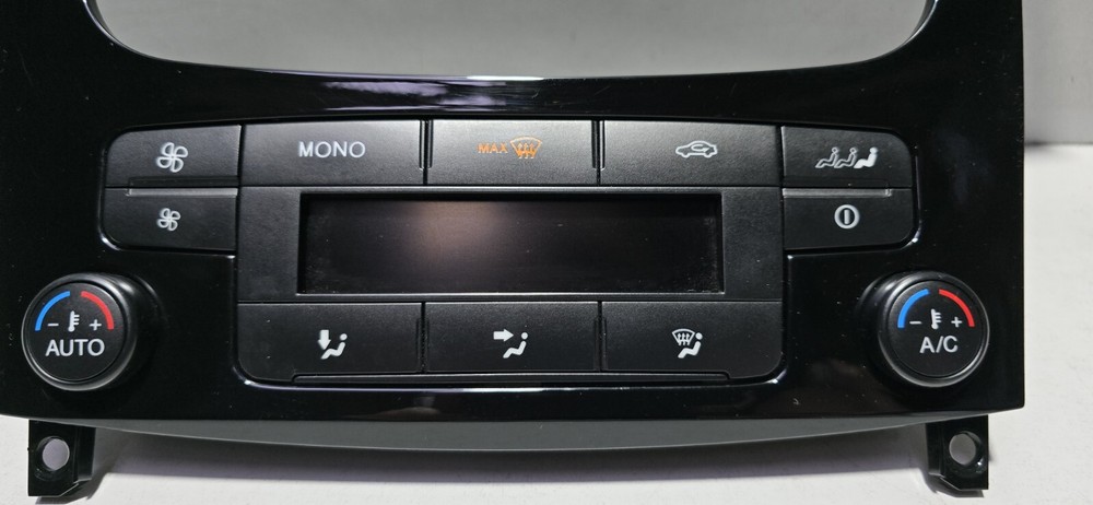 FORD GALAXY TITANIUM 2011 HEATER CONTROL PANEL SURROUND BM2T18C612CB. +