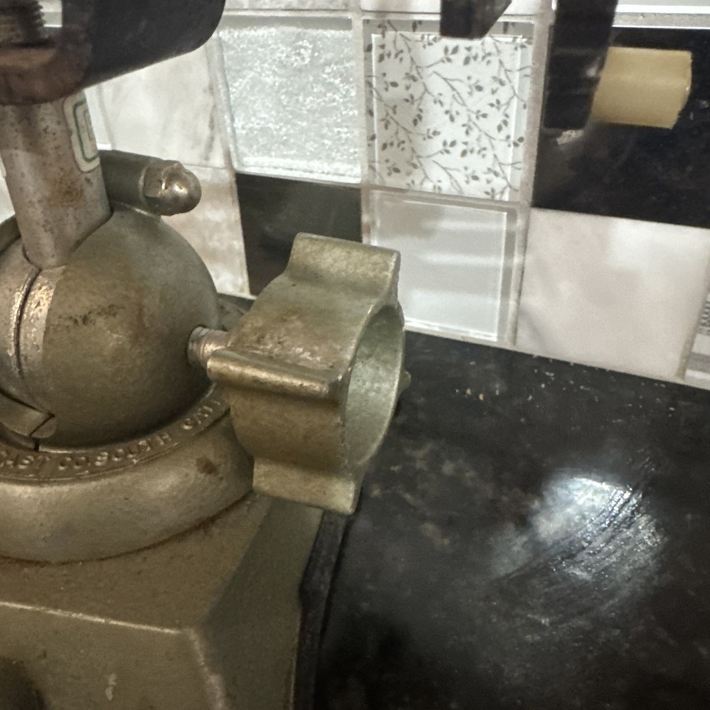 Panavise" Light Duty Multi-Angle Vise
