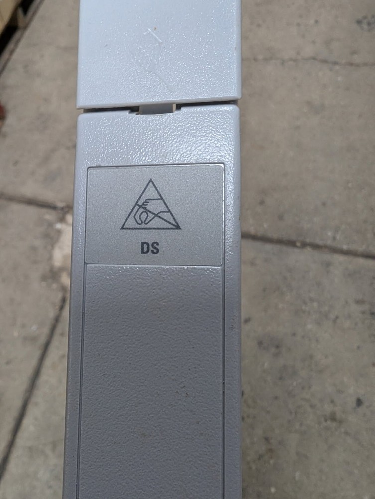 Nortel NT7B75GE-93 LS/DS Trunk Card