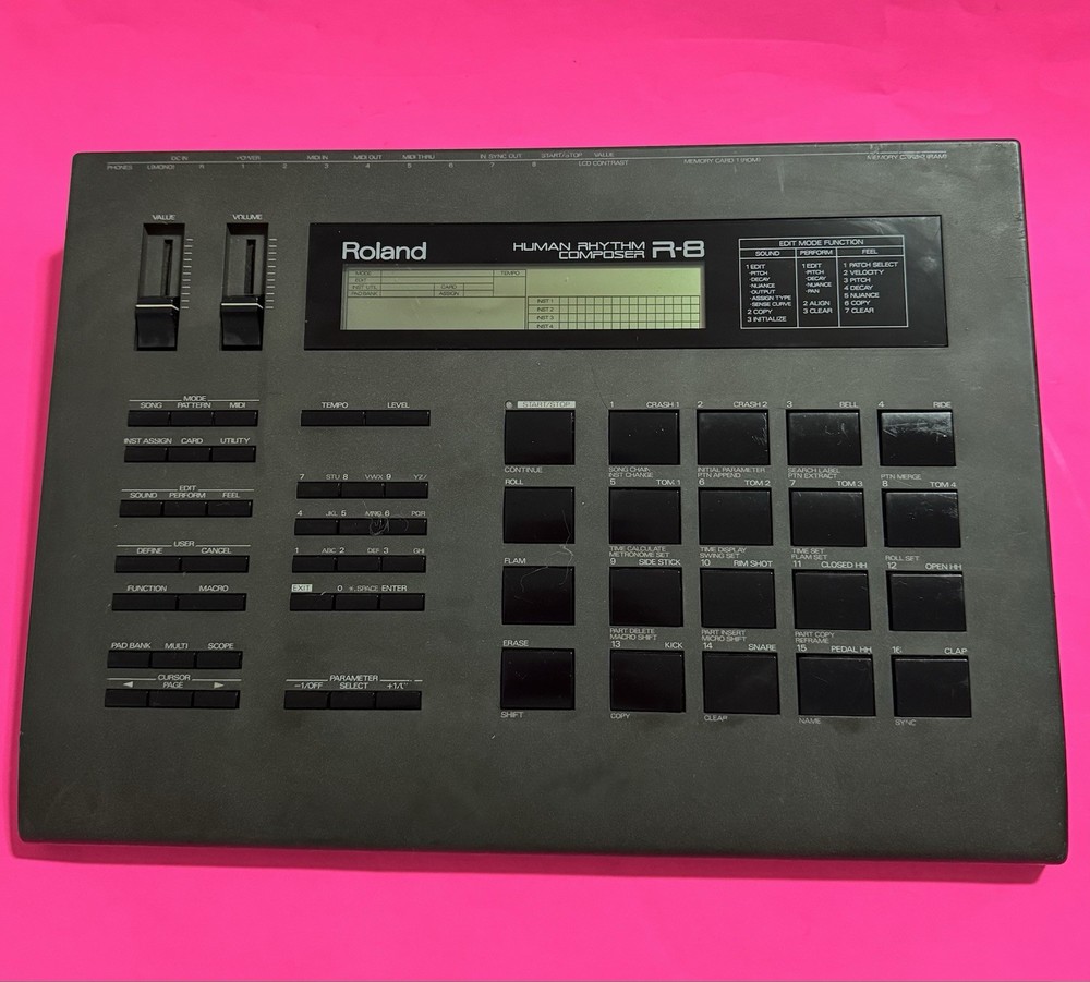 Roland R-8 HUMAN RHYTHM COMPOSER UNIT ONLY