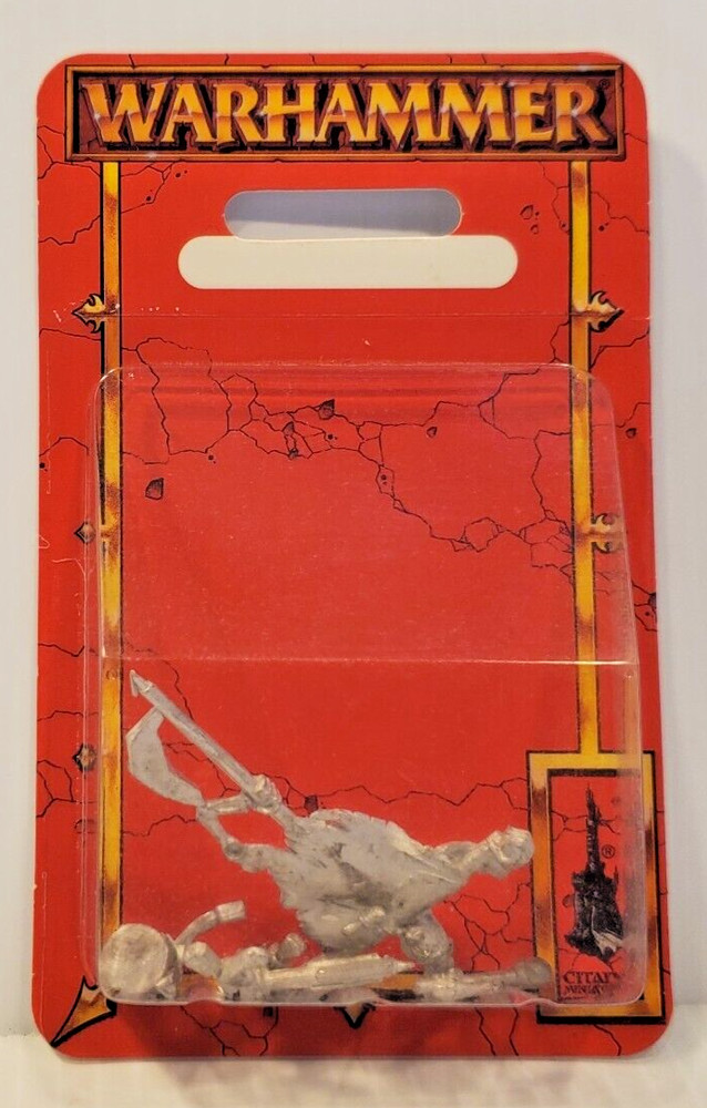 Warhammer Games Workshop Citadel Mini Axe Wielder 1997