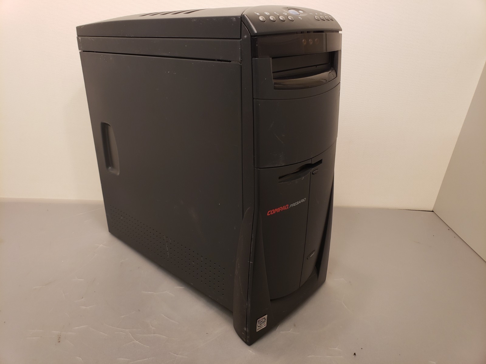 Vintage Compaq Presario 4840 Tower Pentium II 266 MMX 32MB 6.4GB OEM Win95 ISA