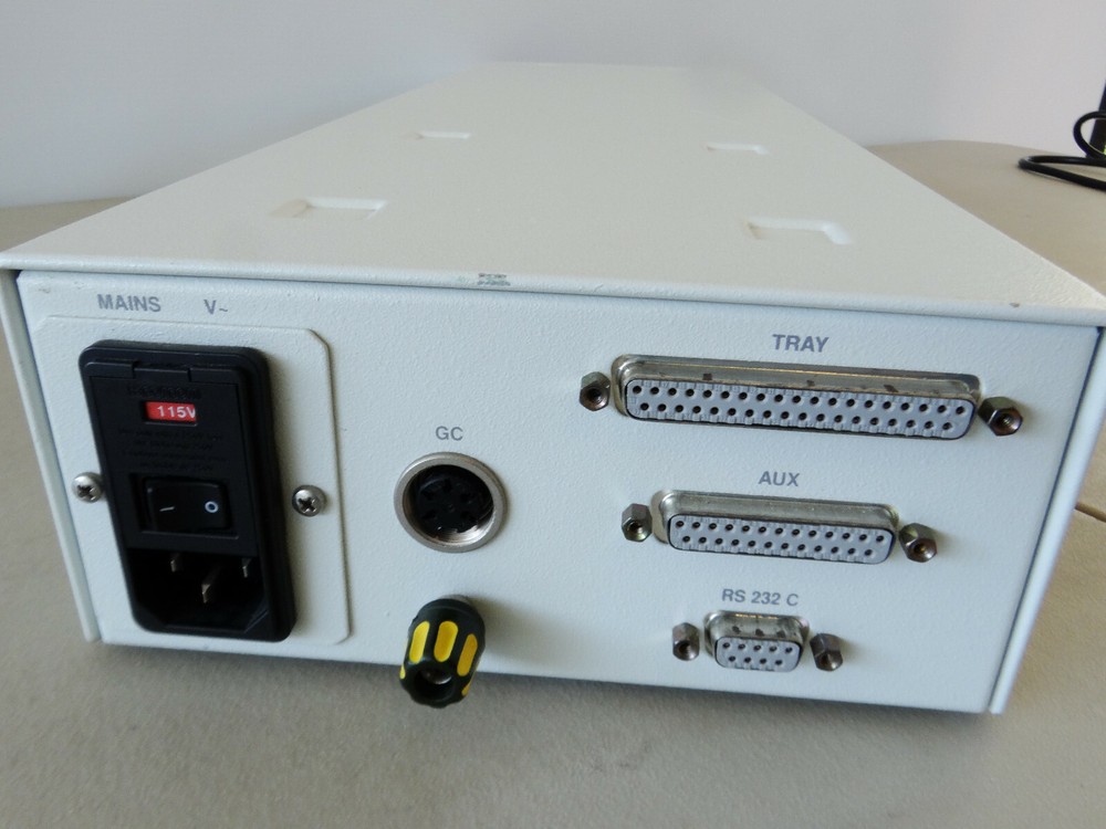 ThermoQuest AS-2000 CU Gas Chromatograph Autosampler Controller