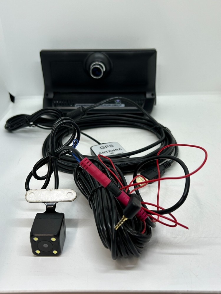 PYLE TOUCHSCREEN GPS DVR DASHCAM c