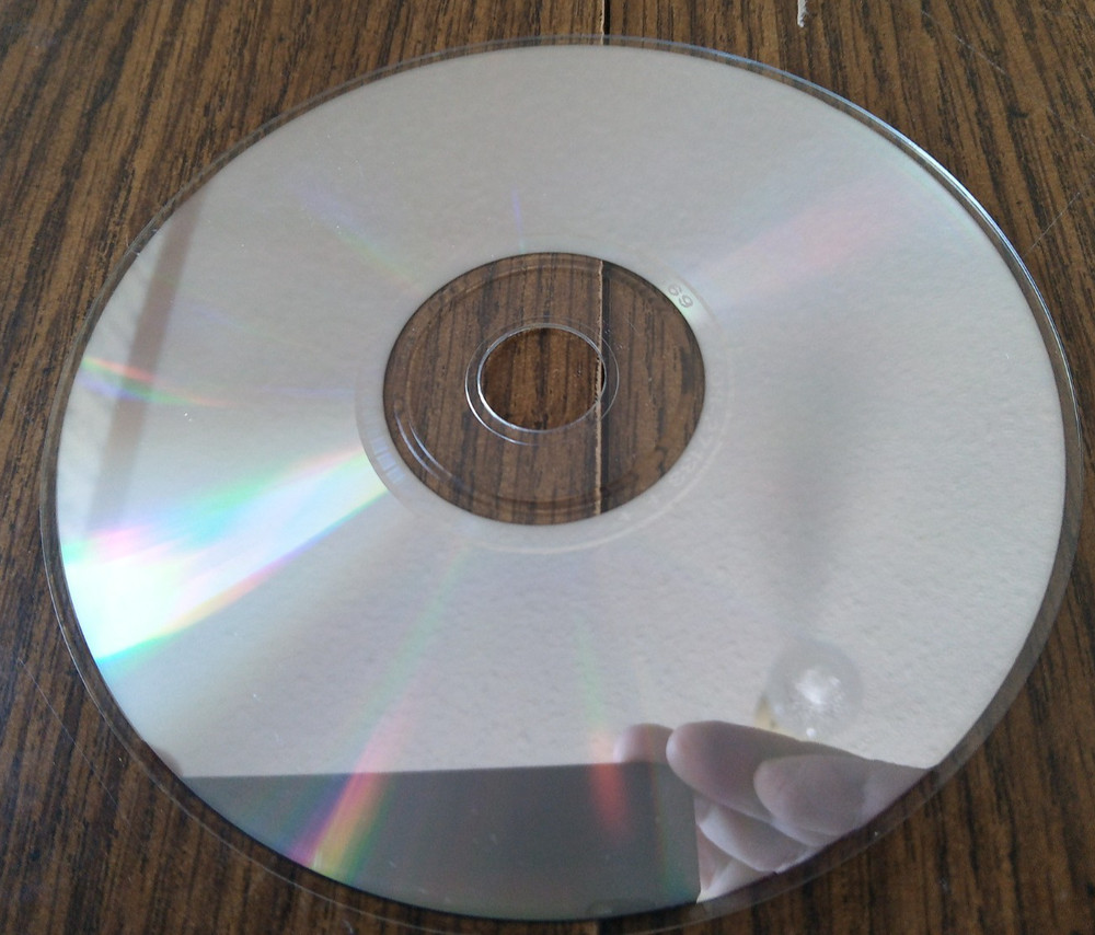 Microsoft Money 2002 Deluxe For Windows PC's