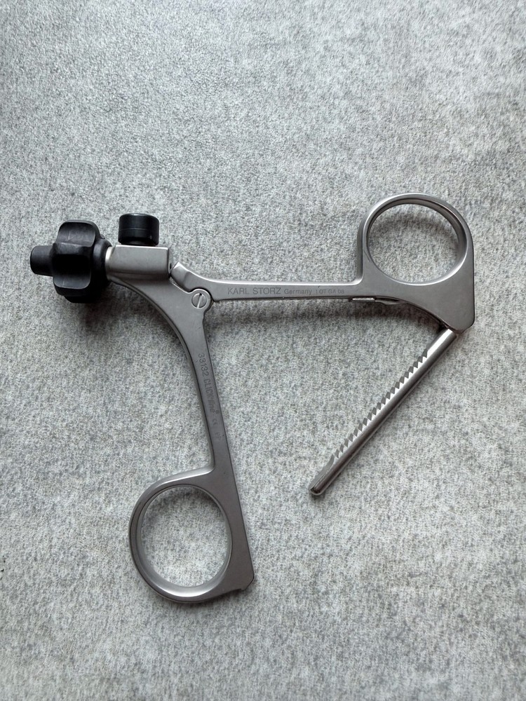 Karl Storz 33132 Handle