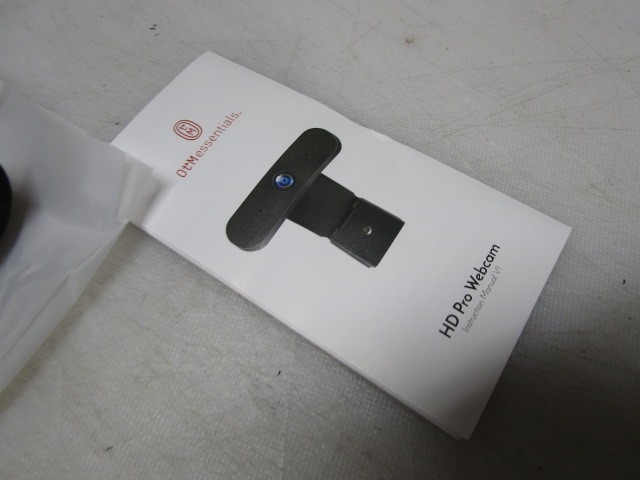 Centon OTM Basics 360 USB Webcam With Microphone 2MP HD Stand Mount