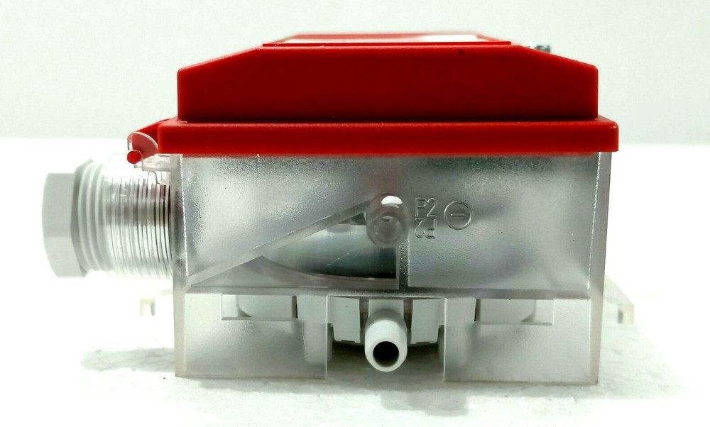 Electro Controls EDT-1mA Air Differential Pressure Transmitter.