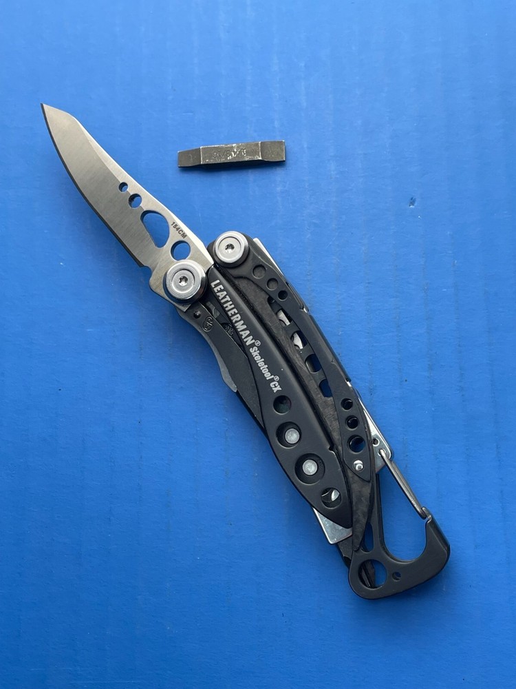 Leatherman Skeletool CX Multi-Tool Pliers Combo Knife Bit Driver
