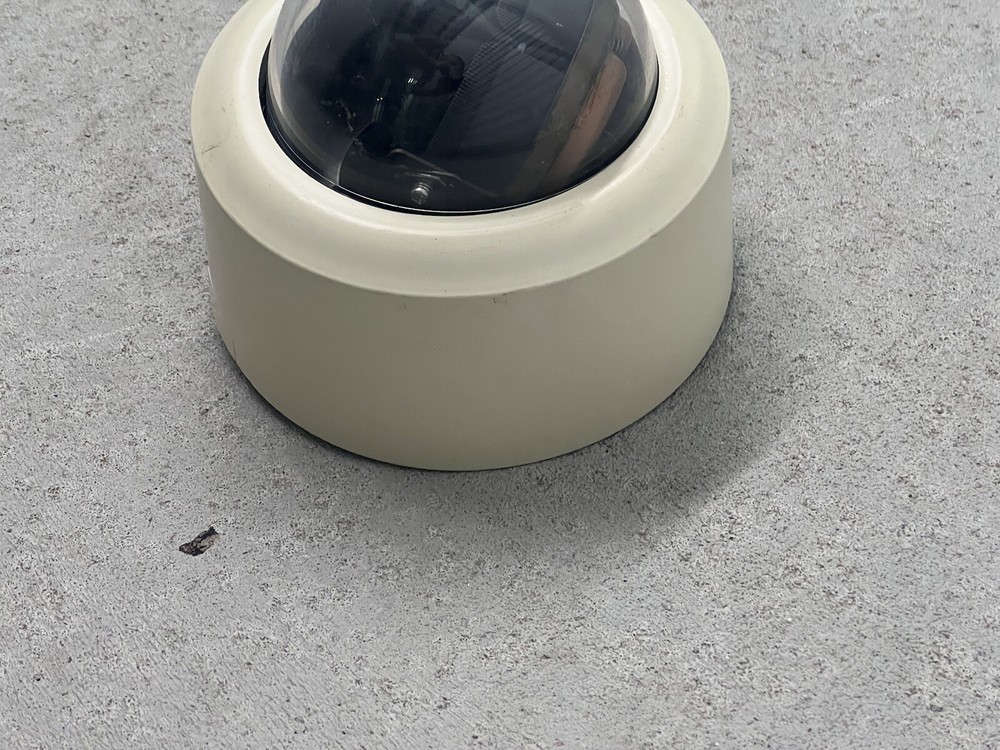 PELCO IS21-DWSV8S Color CCTV Dome Camera