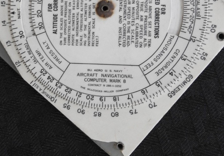U.S. Navy Air Aircraft Navigational Computer Mark 8 Air Speed & Altitude Correct