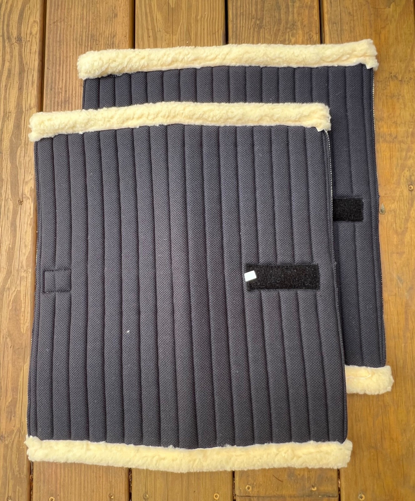 New 18" Busse Black Mesh Standing Bandages with Fleece Trim - MSRP $65