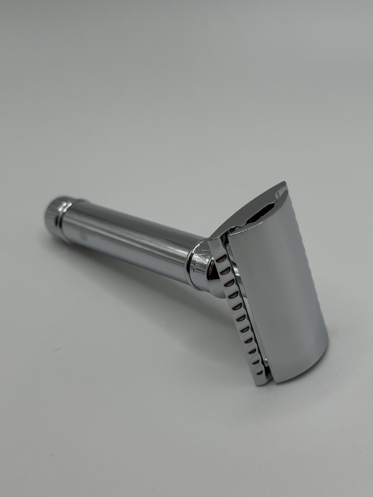Edwin Jagger DE89BL Safety Razor Made In England