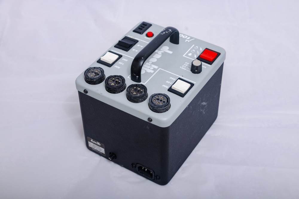 Dynalite M1000XR Power Pack- USED