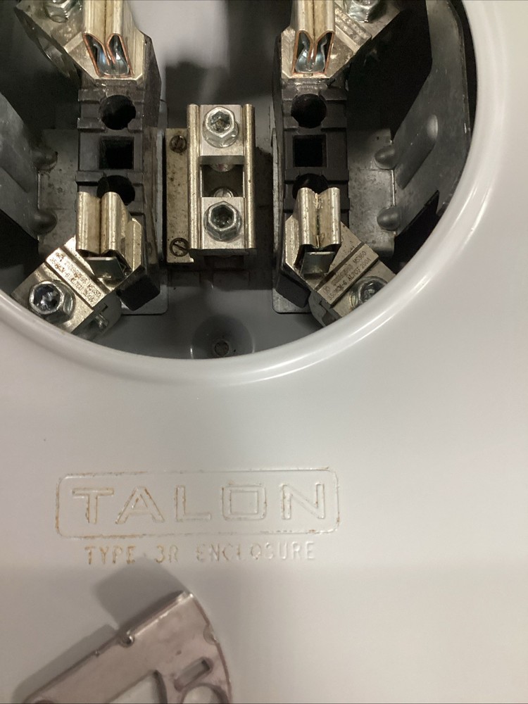 Talon UAT417-OPQG Meter Socket New