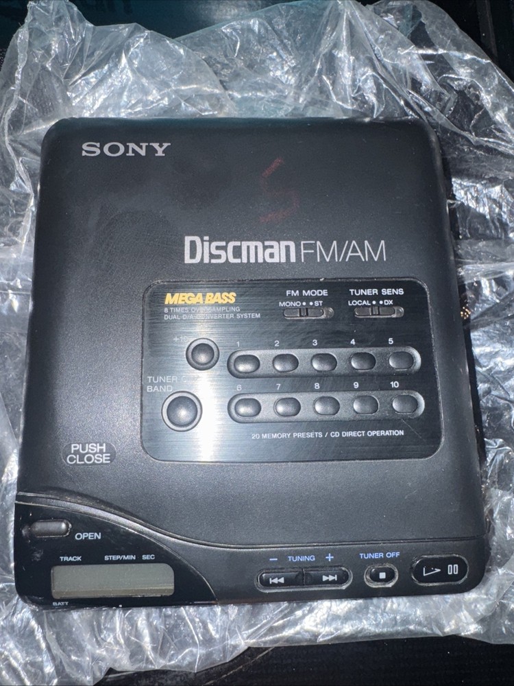 SONY DISCMAN D-T66 CD PLAYER w BOX And Original Headset *Please Read Description