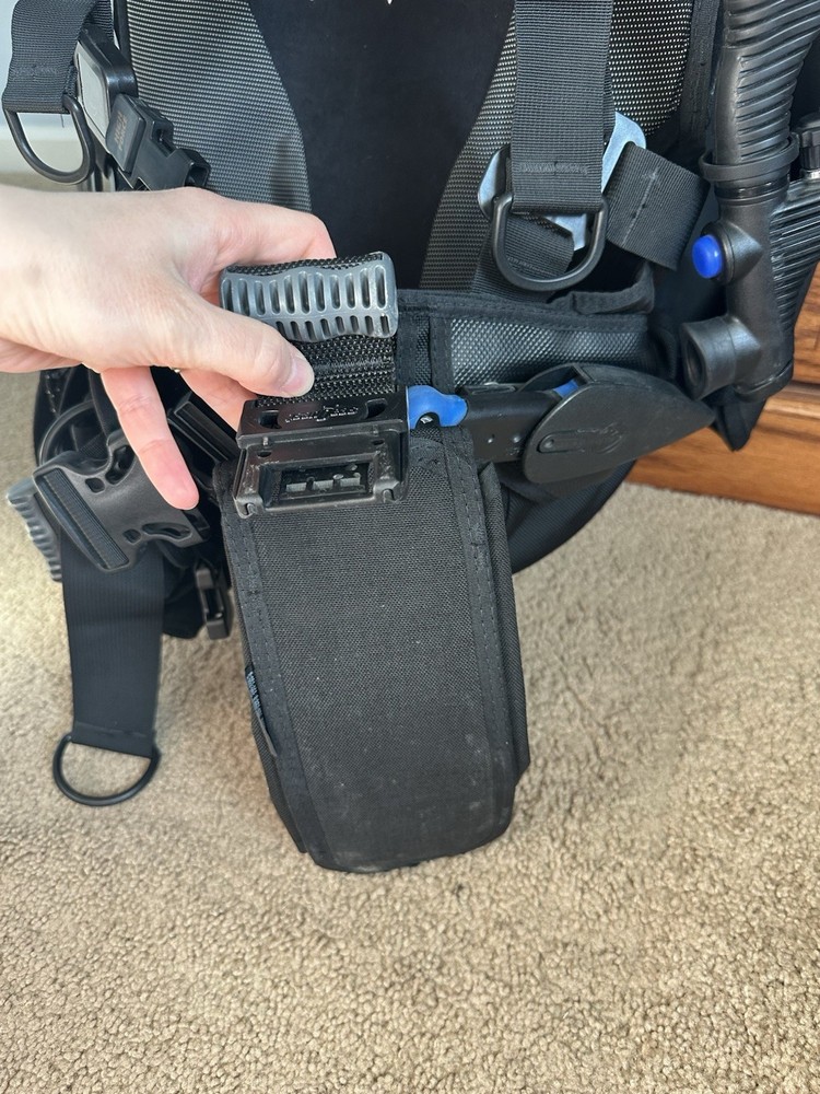 SeaQuest Libra BCD ( buoyancy compensator device) XS/S With Accessories