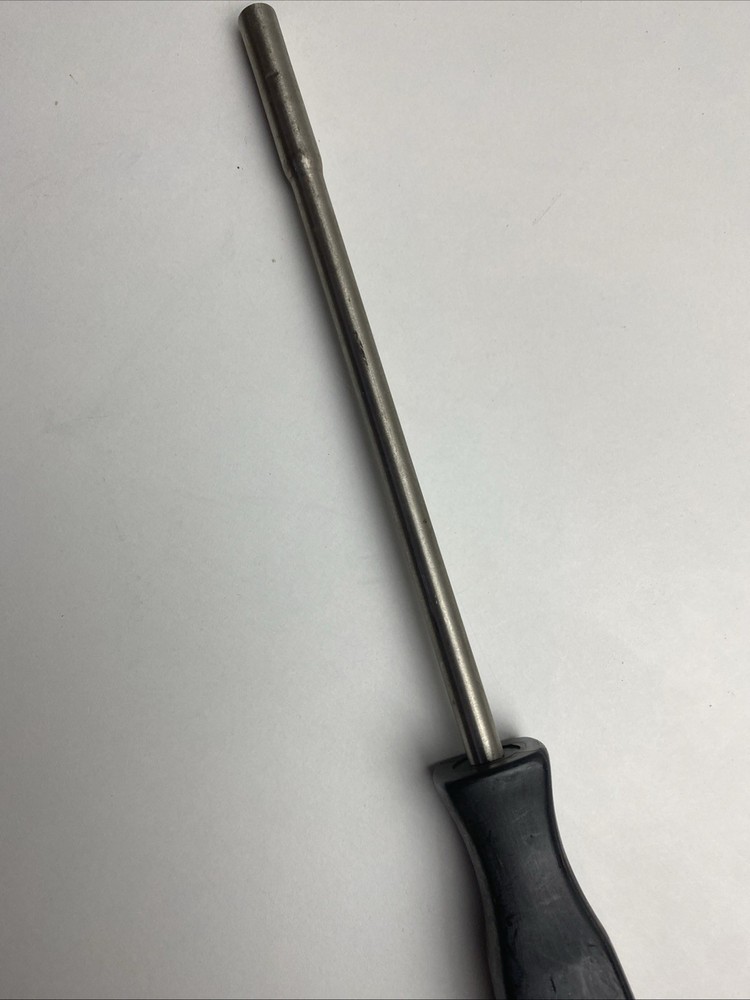 Snap-on 12” SSDM80B Interchangeable Magnetic Bit Driver Black Handle, 5 Bits