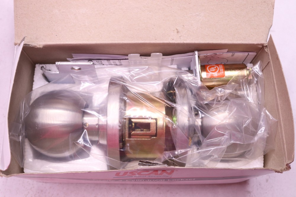 Uscan Passage Cylindrical Lockset US10S Grade 2 900-495