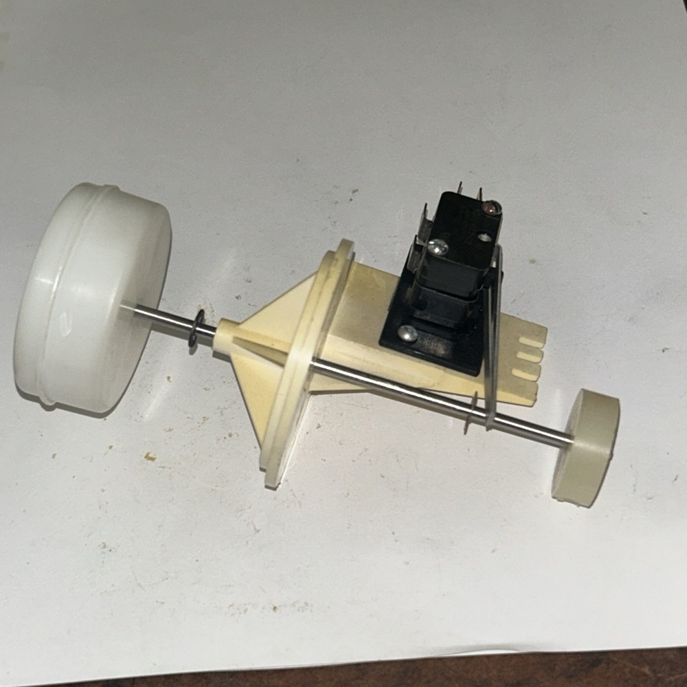 A980160 Float