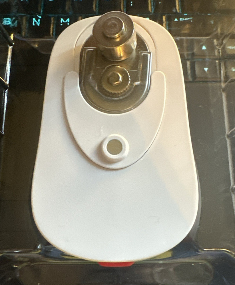 Can Like It! Automatic Can Opener Red & White