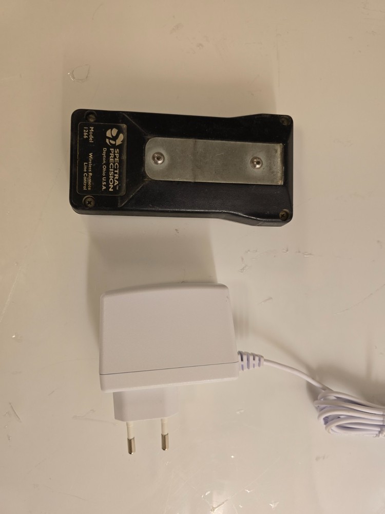 Spectra Trimble DG711 Precision Pipe Laser