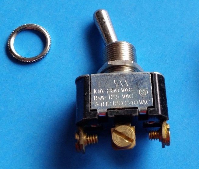 Carling On Off Toggle Switch 2PDT 10A * NOS