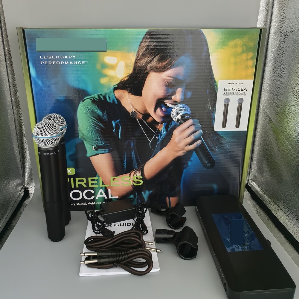 BLX288/BETA58A Wireless microphone system with 2 microphones