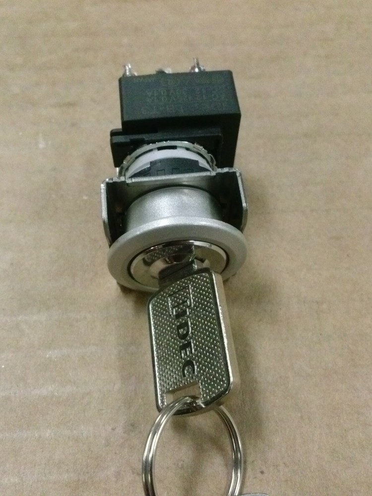 IDEC LB-T3 LB Series Key Switch
