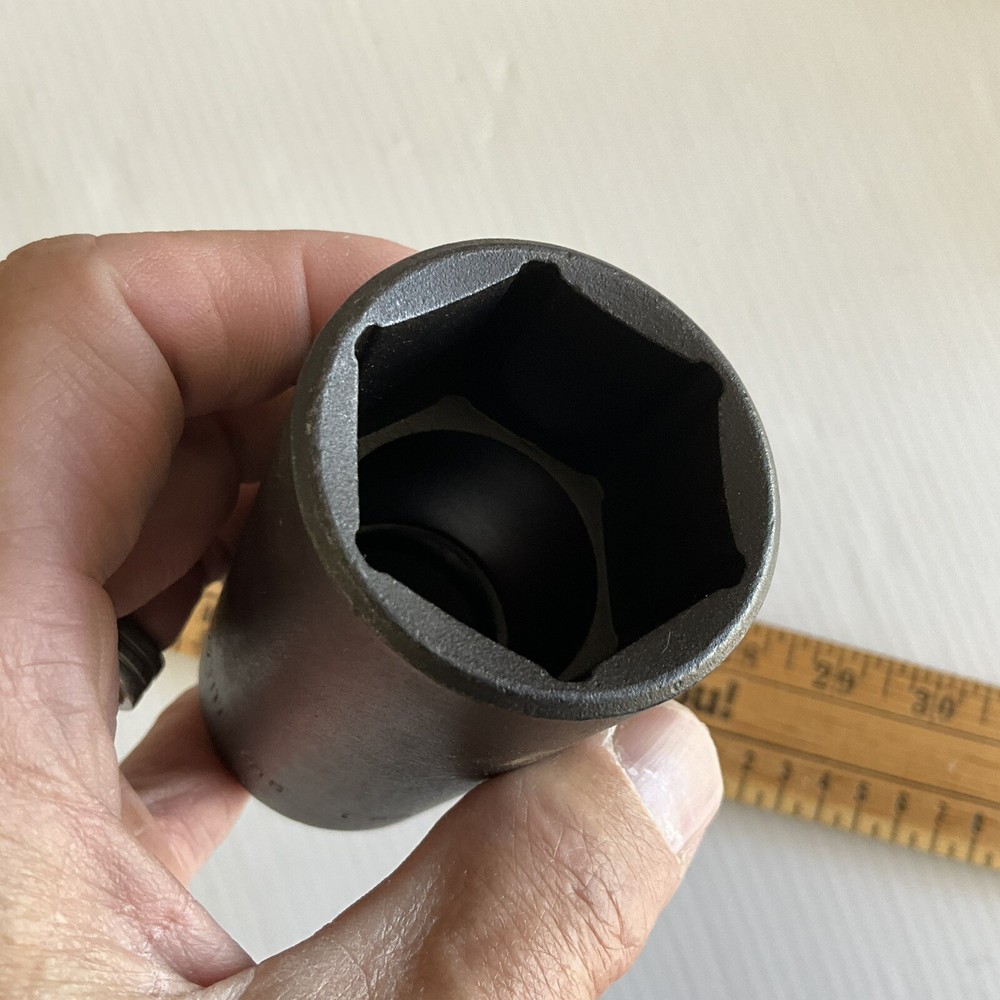 Williams 34 MM Model 14M-634 Deep Impact Socket 6 Point 1/2" Drive