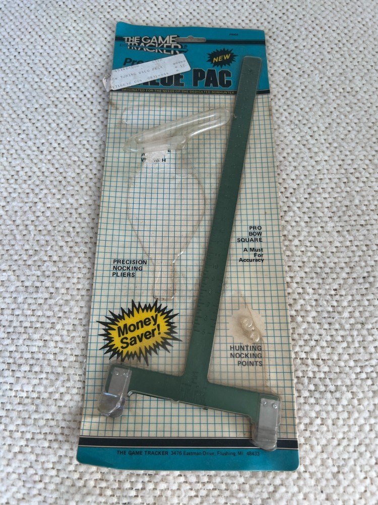 The Game Tracker Bow Square