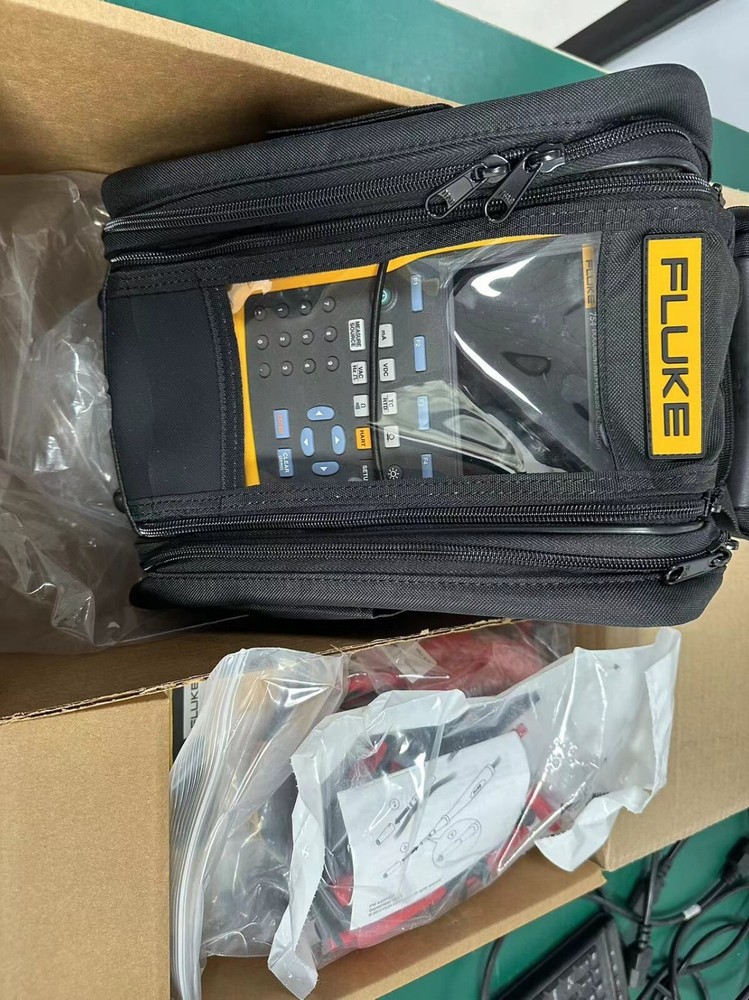Fluke 754 HART NIST Calibrated Data Documenting Multifunction Process Calibrator