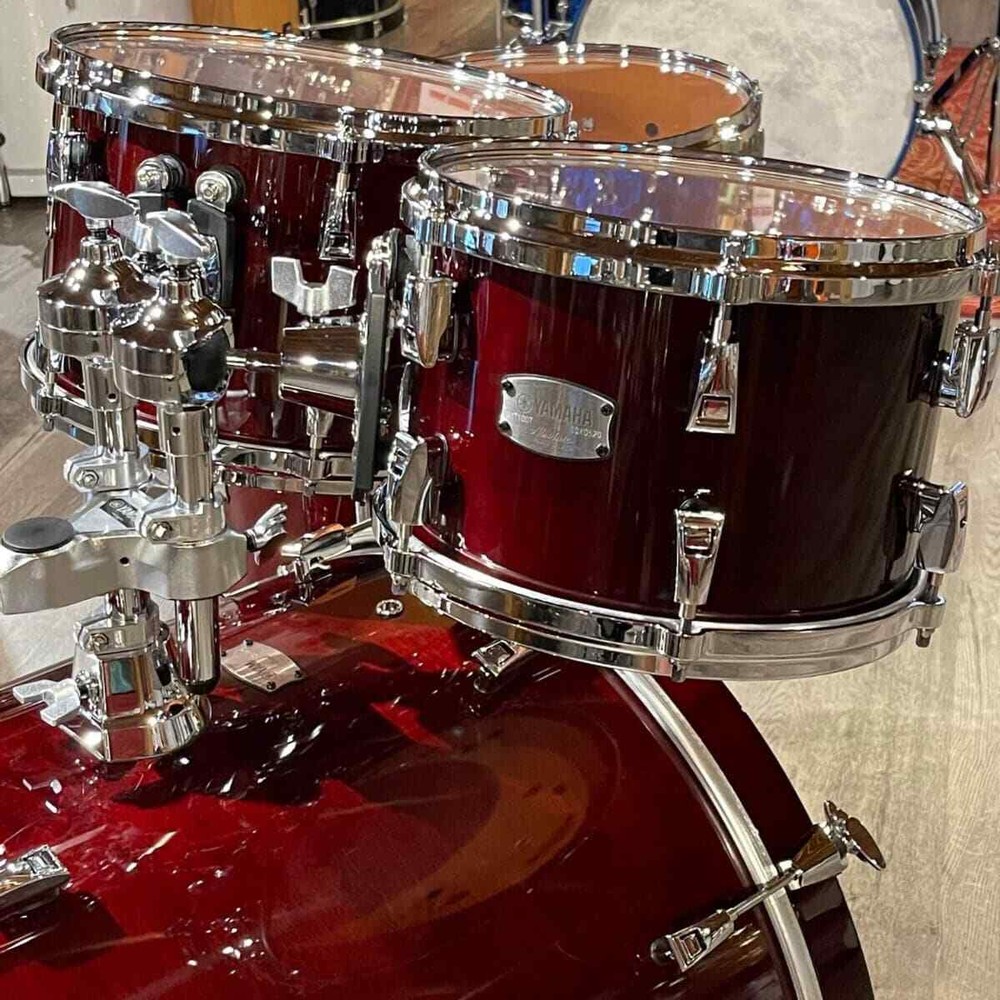 Yamaha Absolute Hybrid Maple 5pc Drum Set Classic Walnut