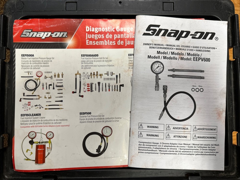 Snap-On EEPV600 Automotive Compression Gauge Set Never Used.