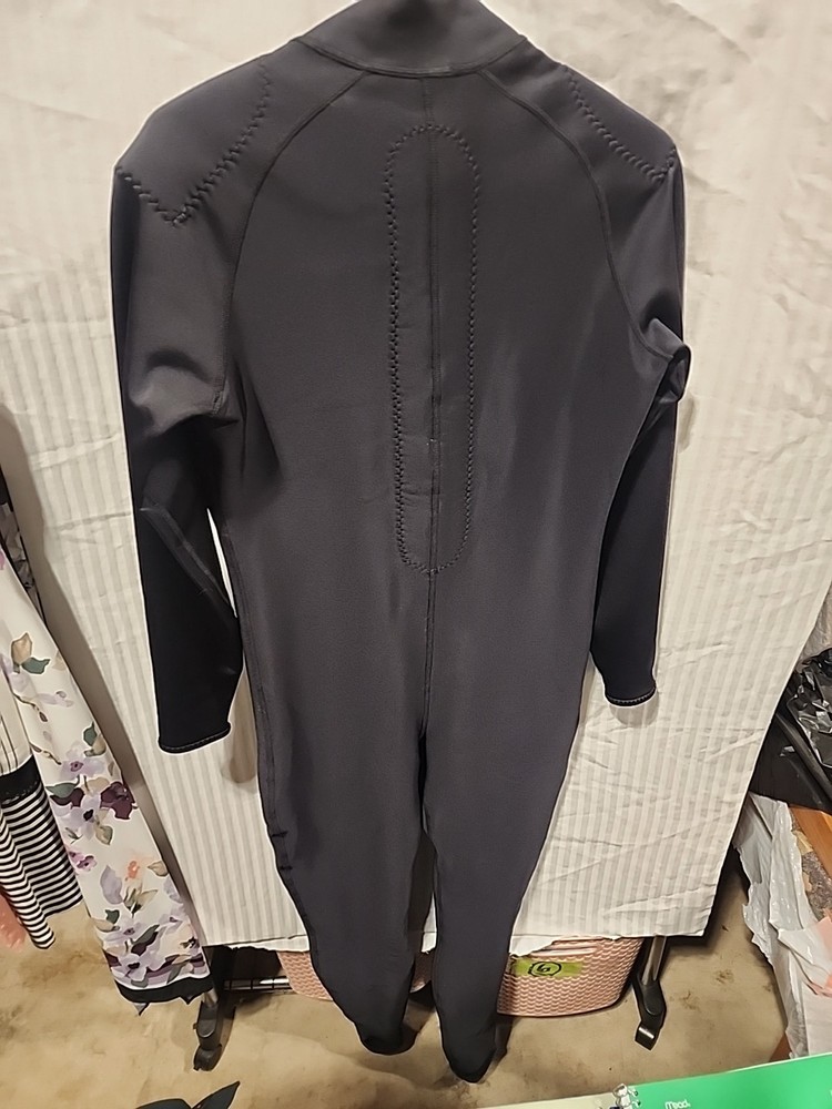 Harvey's Second Skin Diving Suit Size Medium